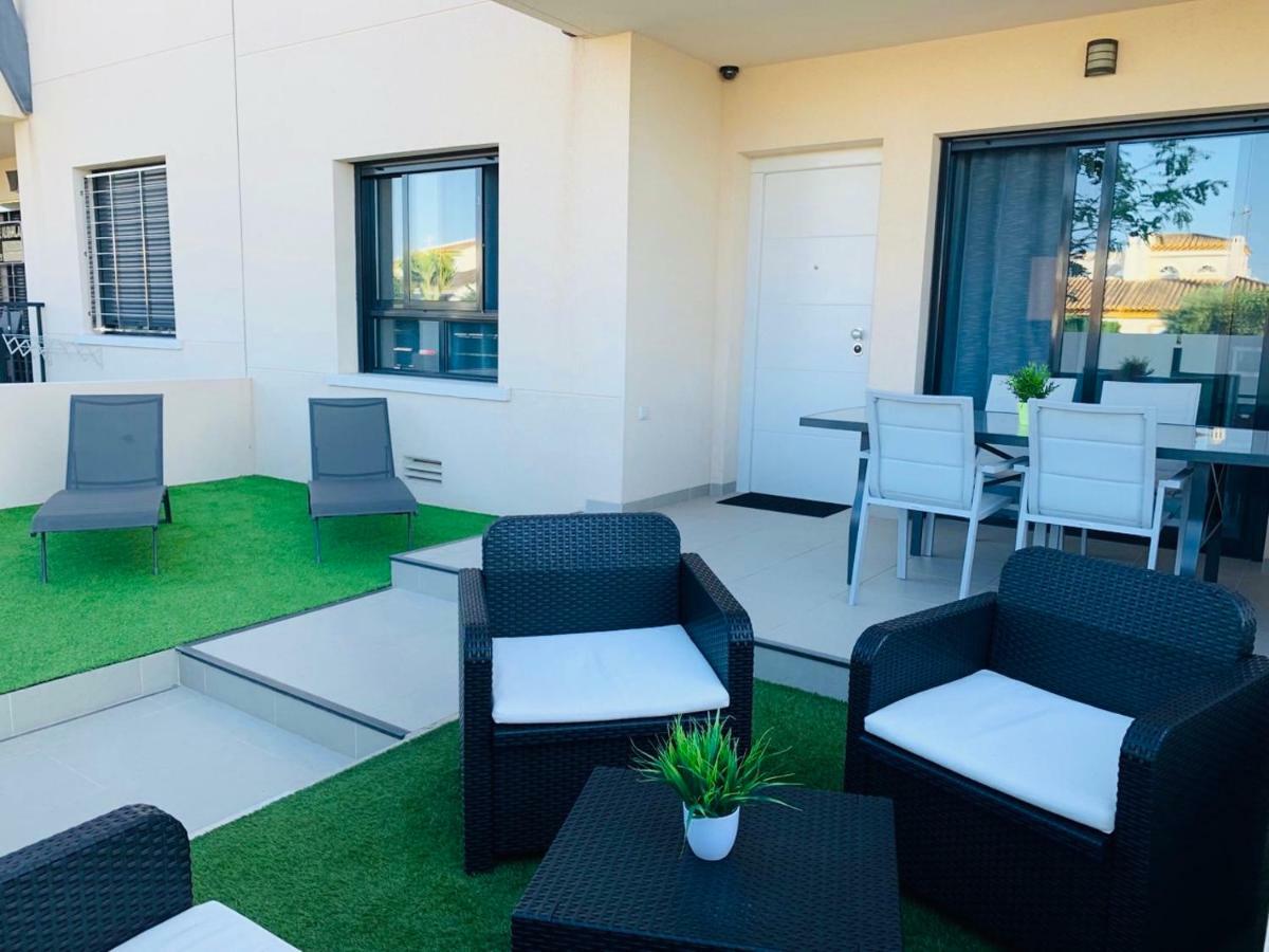 Apartment Playa Elisa Bay Pilar de la Horadada Εξωτερικό φωτογραφία